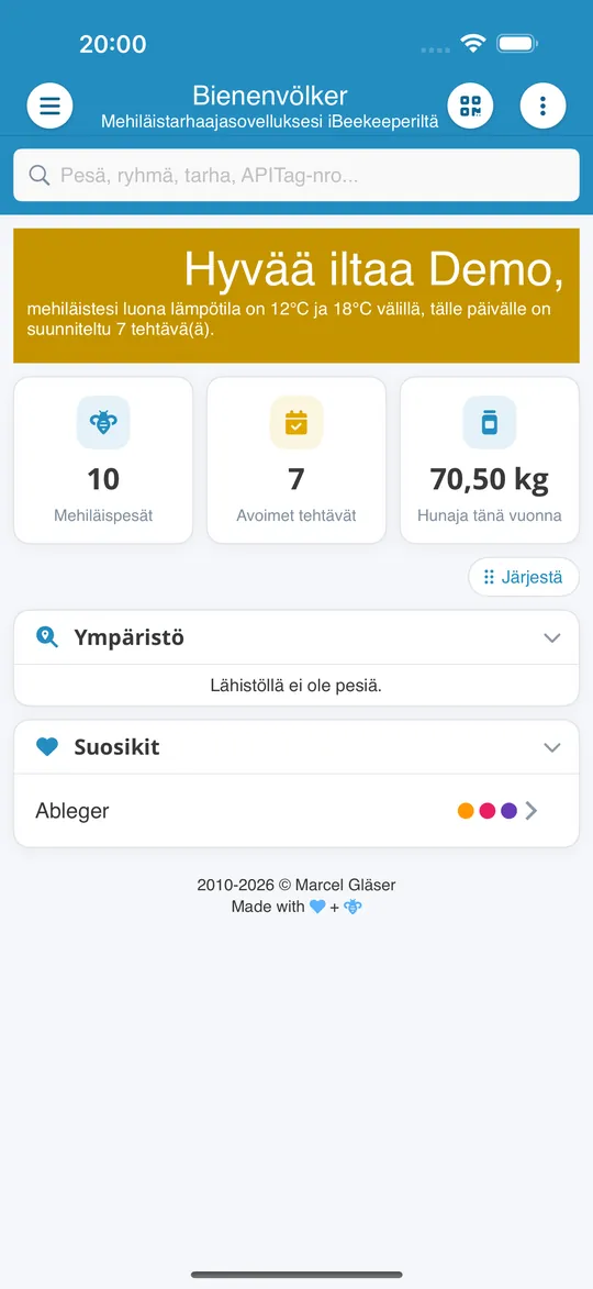 Bienenvölker-sovelluksen aloitussivu, jossa mehiläisyhdyskunnat, avoimet tehtävät ja tämän vuoden hunaja